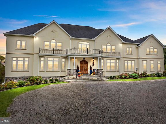 2nd image of 274 Pineville Rd