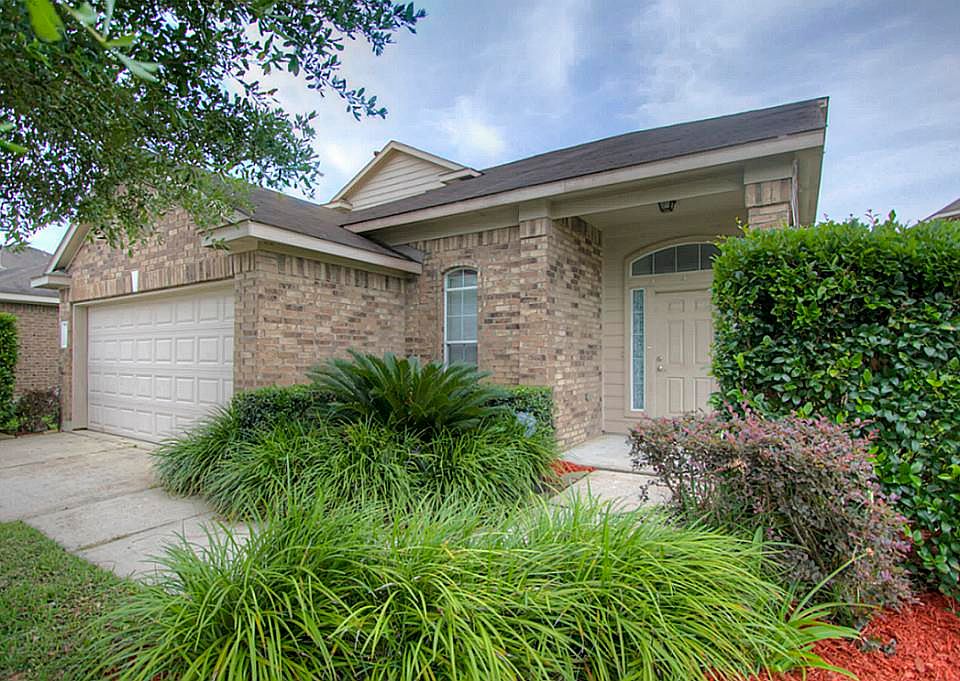 10302 Pine Meadows Blvd, Baytown, TX 77523 Zillow