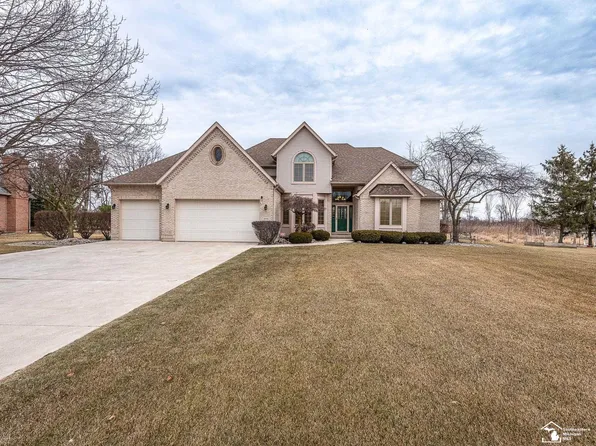 4091 W Shore Ct, Newport, MI 48166