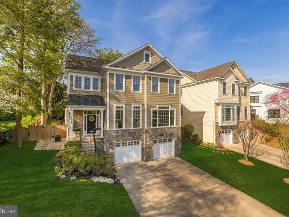 4615 Edgefield Rd, Bethesda, MD 20814