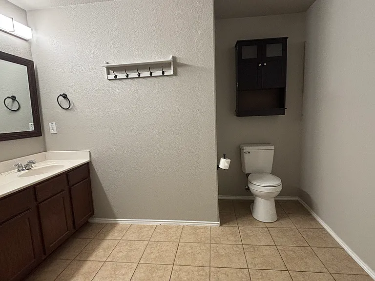 700 Swan Dr #1 — Photo 17