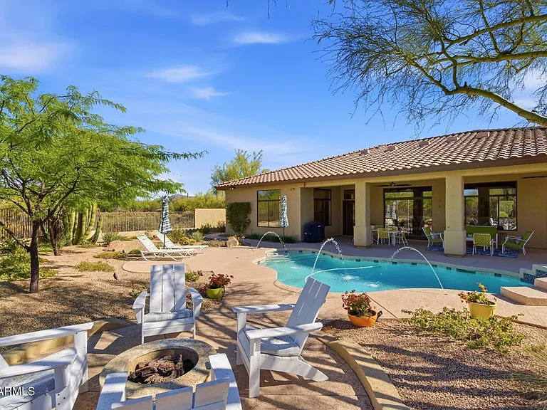 7592 E Monterra Way — Photo 30