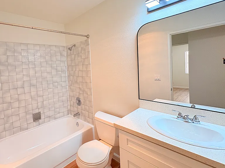 311 E Cedar Ave #207 — Photo 10