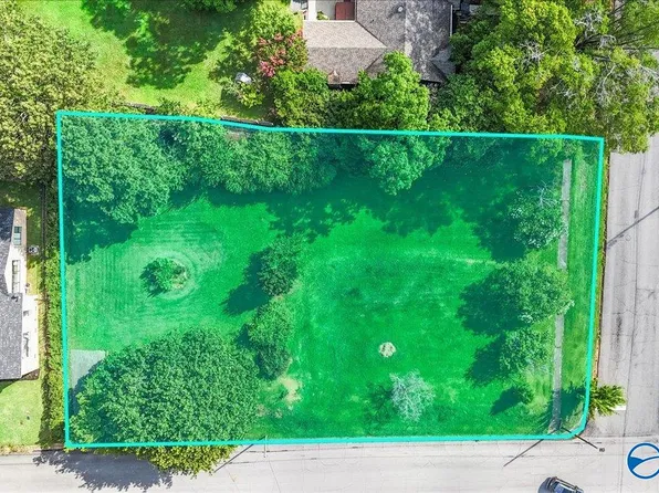 428 Hill Ave, Guntersville, AL 35976