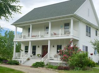 2821 Boynton Ave NE, Ada, MI 49301