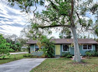 705 Harvard St, Englewood, FL 34223