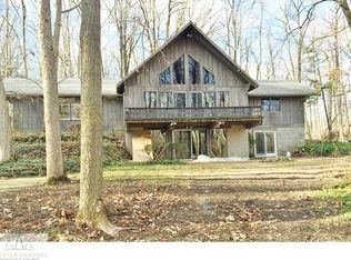 13252 Forest Hill Rd, Grand Ledge, MI 48837