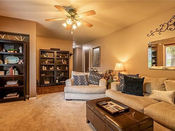 4th image of 1096 Carroll Ln
