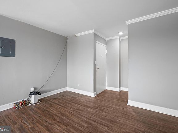 4th image of 3450 Toledo Ter APT 609