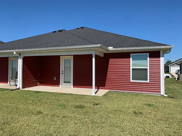 332 Alex Jordan Dr — Photo 2