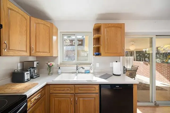 5904 S Columbine Way — Photo 3