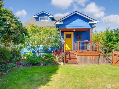 8605 Wallingford Avenue N, Seattle, WA, 98103