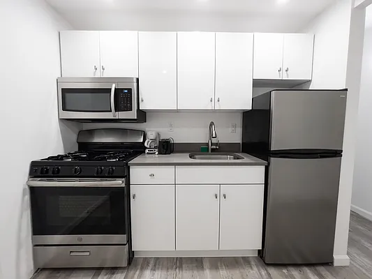 Rented by Property Link Mgmt, LLC | media 11