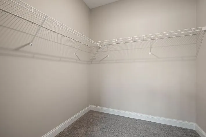 Adelyn Apartments — Photo 24