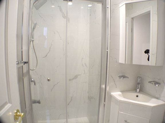 4th image of 39-47 24th St #2L