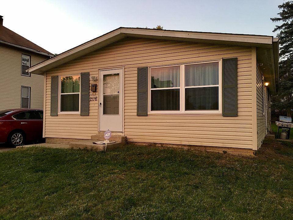 1st image of 2116 Earl Ave