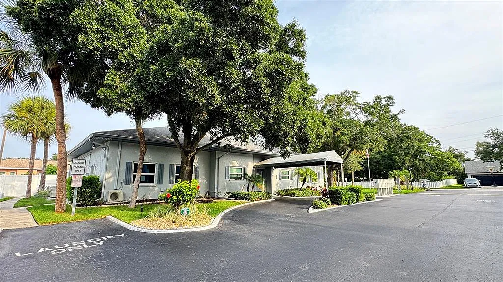 1 bed, 1.0 bath, 670 sqft, $1,175 — Photo 3