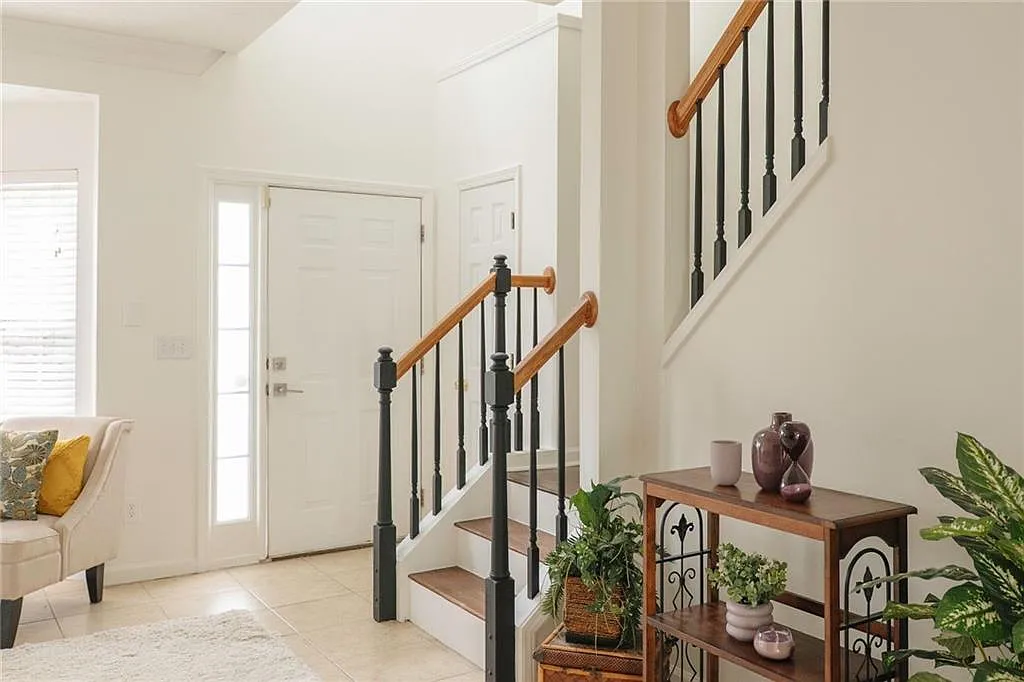 Building Photo - 340 Timber Gate Ct