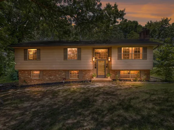 8842 Lake Crest Cir, Chattanooga, TN 37416