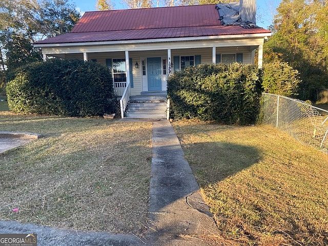 1st image of 562 Maurice Dr