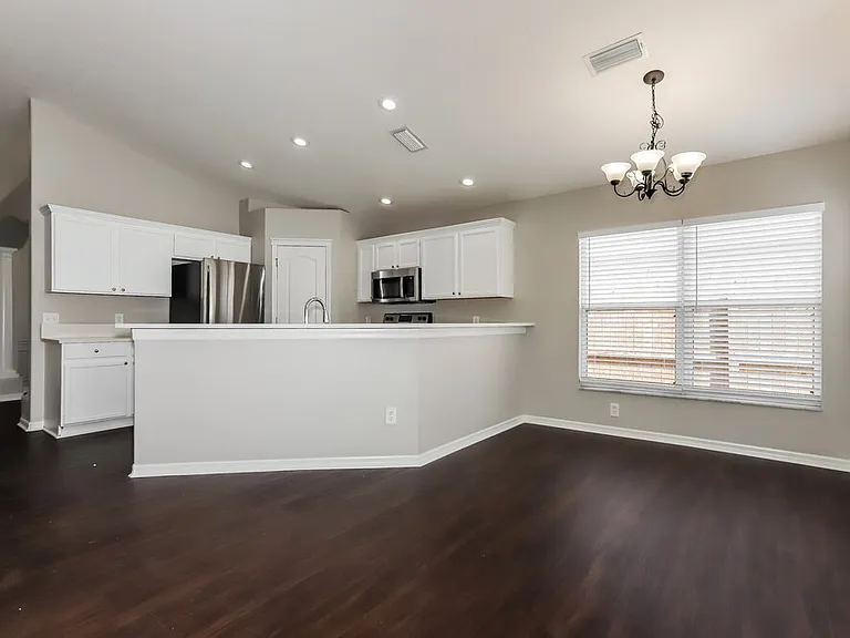 7858 Bristol Park Dr — Photo 6