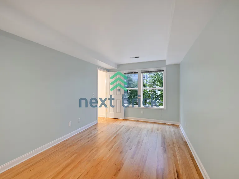 2841 Prosch Ave W #SEATTLE 2841 — Photo 16