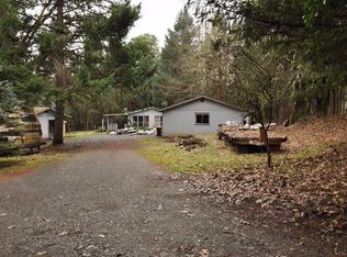 2175 Russell Rd, Merlin, OR 97532