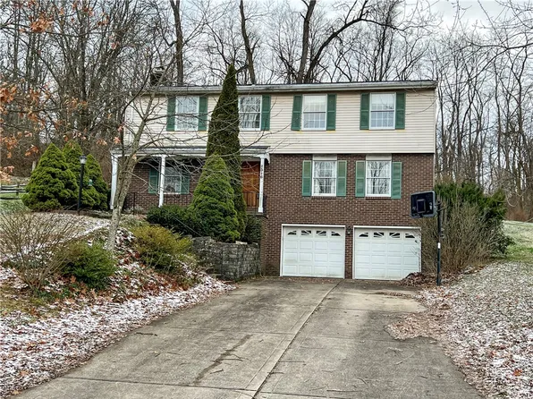 2316 Weston Dr, Pittsburgh, PA 15241