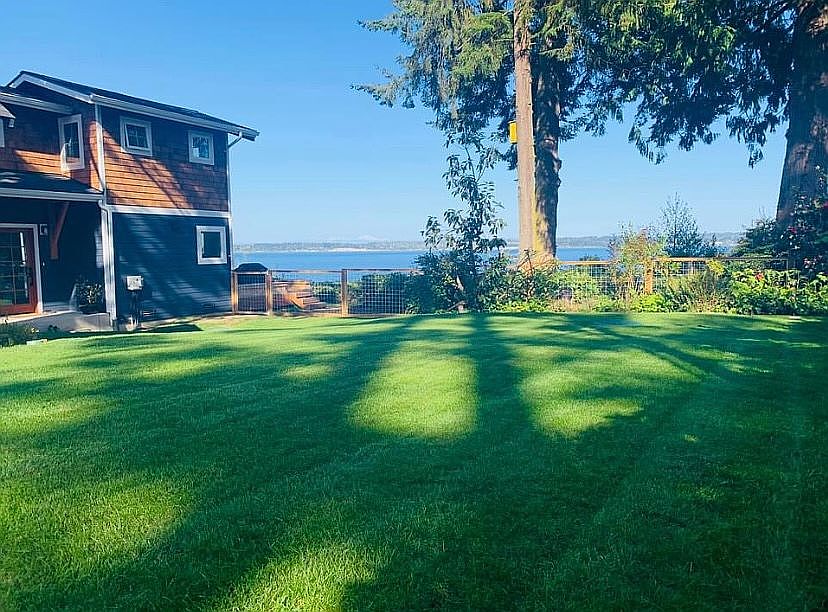1st image of 271 Shore Dr