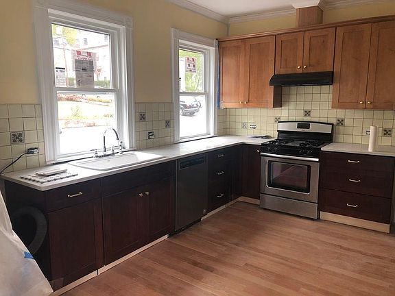 2nd image of 12 Bigelow Cir #1