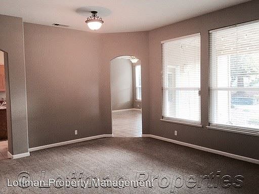 5th image of 1828 Hilmerton Cir