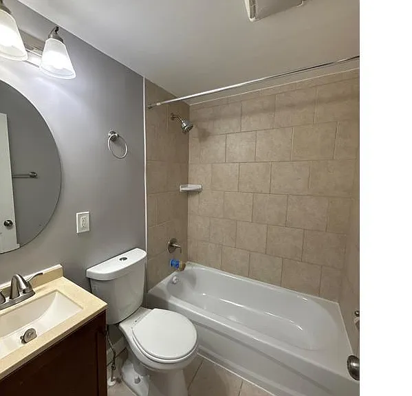 300 Leeanne Rd — Photo 9