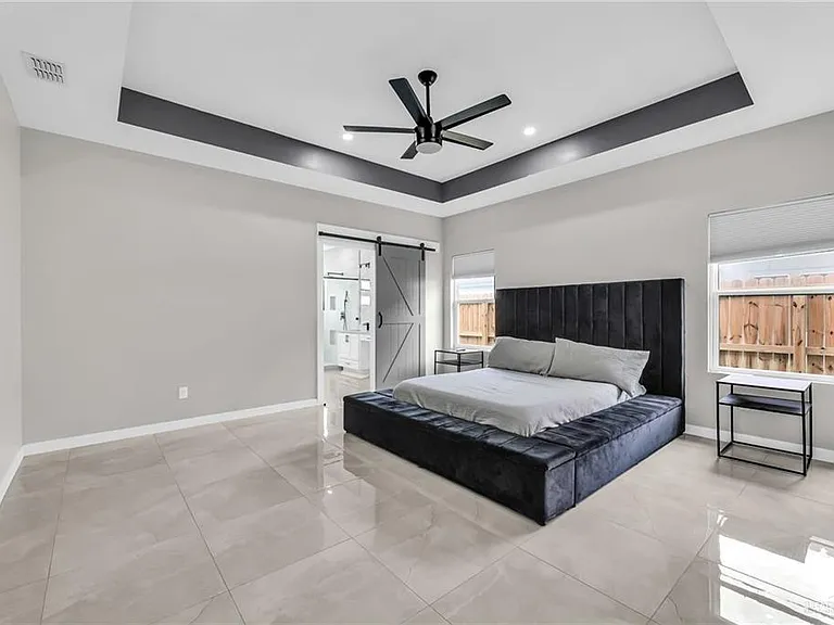 2805 Ulex Ave — Photo 8