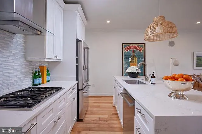 1444 Taylor St NW #1 — Photo 13