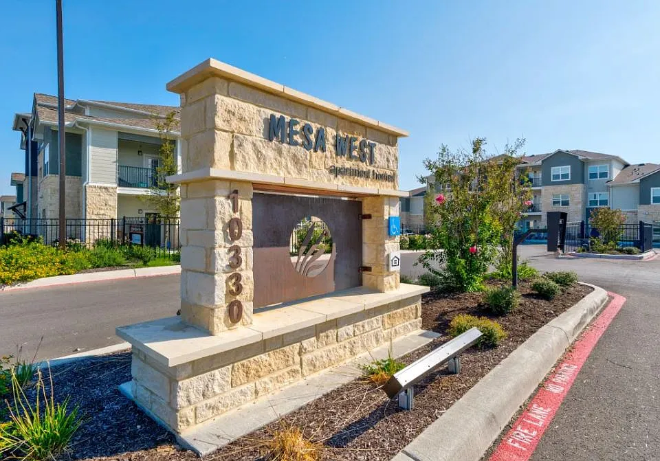 Mesa West