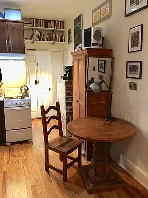 Rented by New York Dwellings LLC | media 48