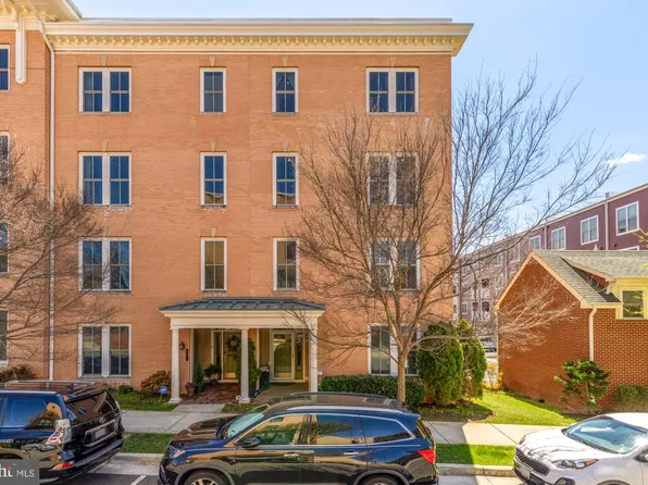 619 McKenzie Ave Unit 102, Alexandria, VA 22301