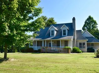 1572 N Hasmer Hill Rd, Osgood, IN 47037