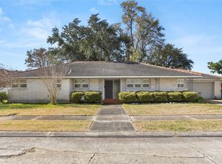 162 Linda Ct, Gretna, LA 70053