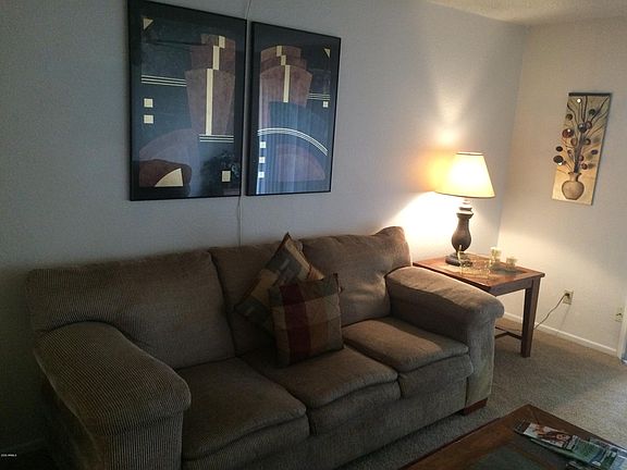 4th image of 455 S Greenside Ct