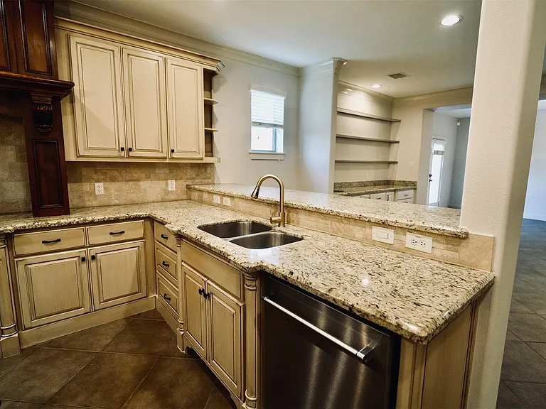 4020 Childress St #C — Photo 20