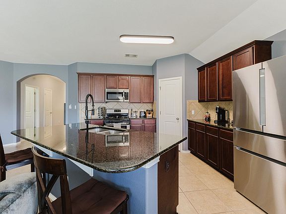 5th image of 2292 Intrepid Dr