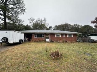 426 James Ave, Valparaiso, FL 32580
