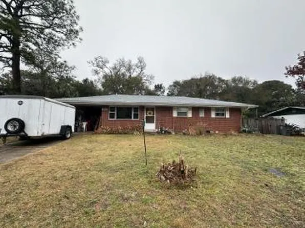 426 James Ave, Valparaiso, FL 32580