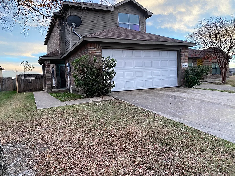 1204 Redman Ave