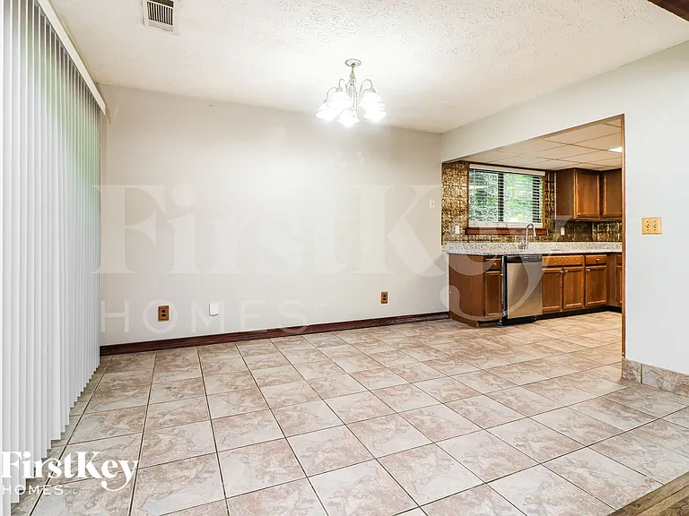 446 Ridgetop Dr NW — Photo 7