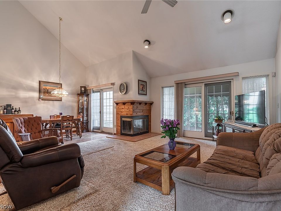 11335 Saint Andrews Way Painesville OH Zillow