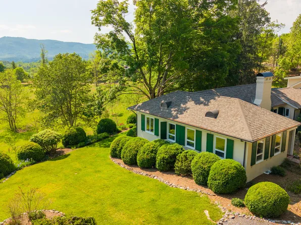 129 Deerfield Rd, Caldwell, WV 24925