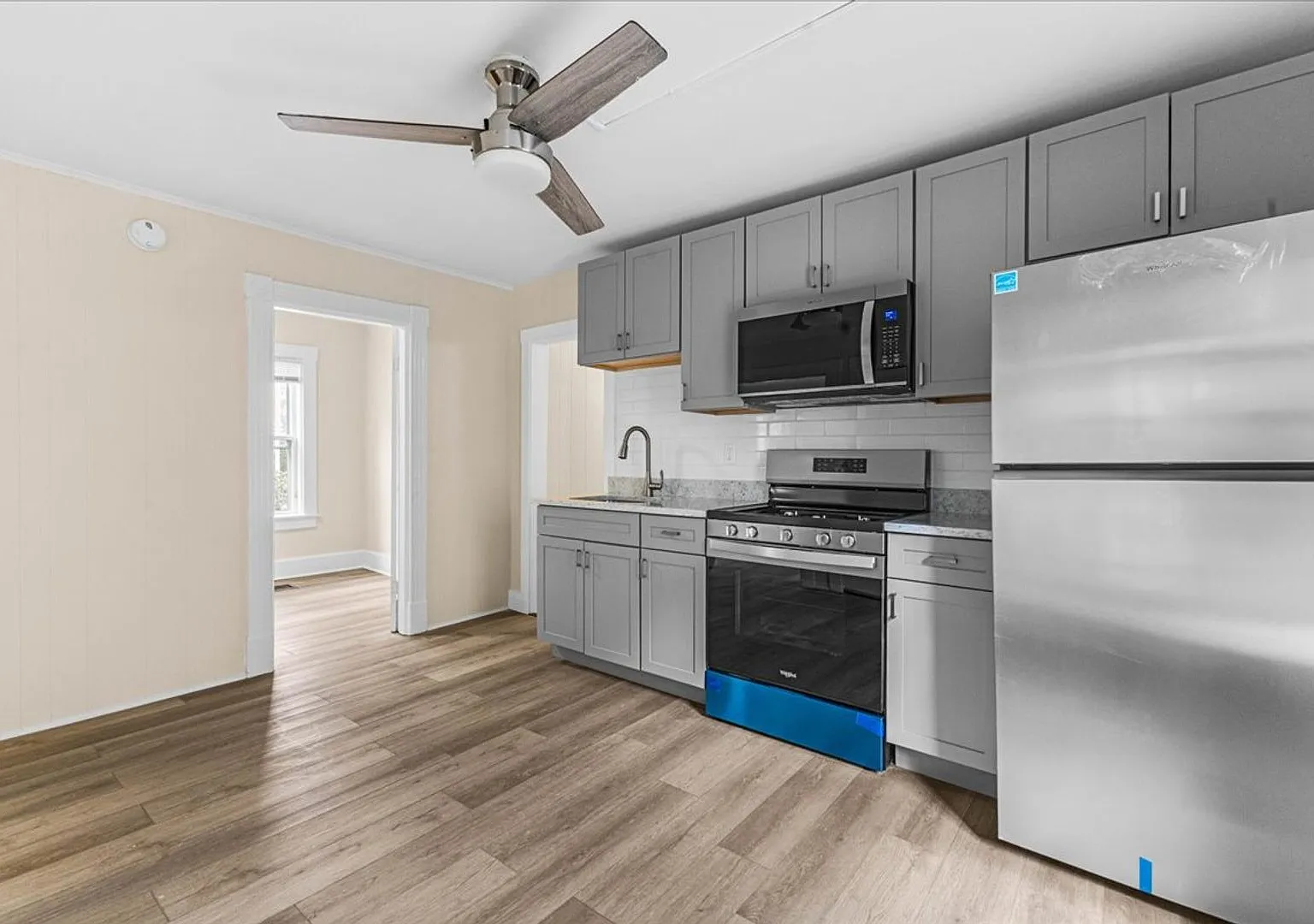 50-52 Howard St — Photo 1