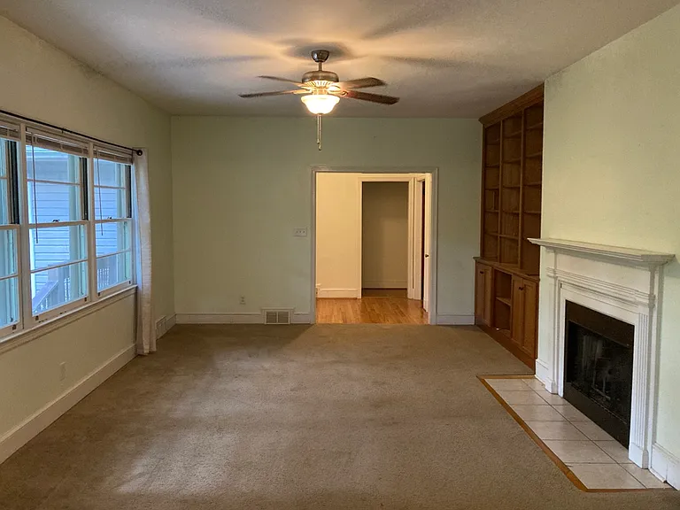 160 Windfall Dr — Photo 3
